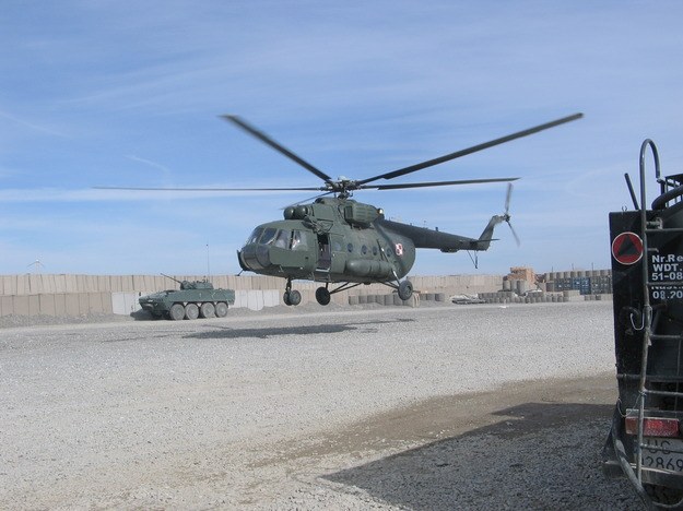 Polscy żołnierze w Afganistanie dostaną pięć śmigłowców transportowych Mi-17 &nbsp; /Krzysztof Zasada /Archiwum RMF FM