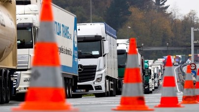 Polska ambasada we Francji ostrzega przed utrudnieniami. Powodem protest "żółtych kamizelek"