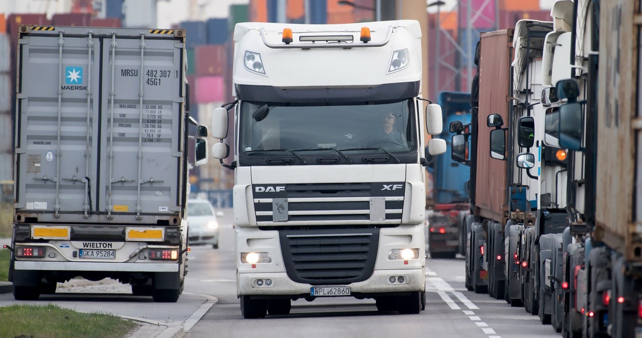 Polska branża transportowa zmaga się z kryzysem. Zdjęcie ilustracyjne. /Wojciech Stróżyk /Reporter