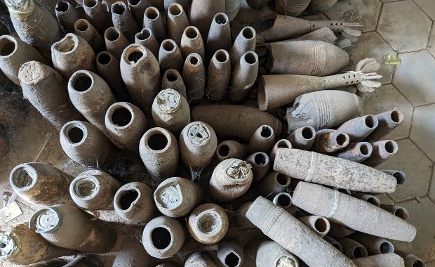 Polska chce wrócić do min przeciwpiechotnych i amunicji kasetowej