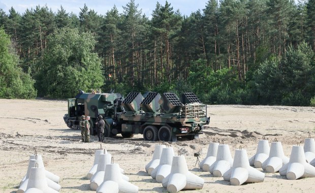 Polska dopiero w drugiej grupie krajów z zatwierdzonym SAFE? Ustalenia RMF FM