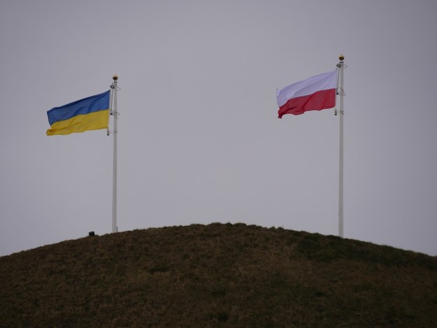 Polska i ukraińska flaga na Kopcu Kościuszki /Grzegorz Jasiński /RMF FM
