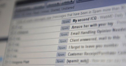 Polska jaet największym źródłem spamu w Europie - wynika z analizy Kaspersky Lab /AFP