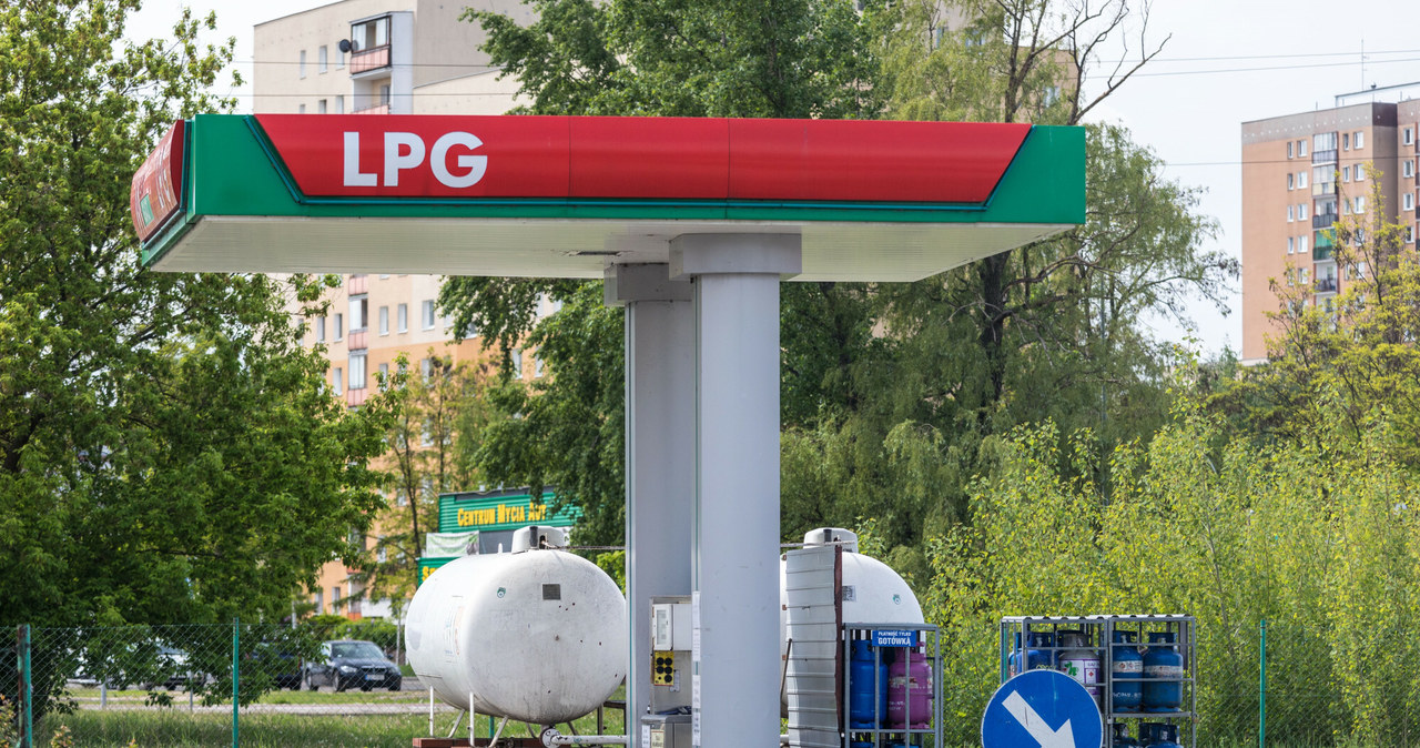 Polska jest największym użytkownikiem autogazu w UE / Arkadiusz Ziolek /East News
