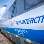Polska kolej stawia na satelity. PKP Intercity testuje internet w wagonach