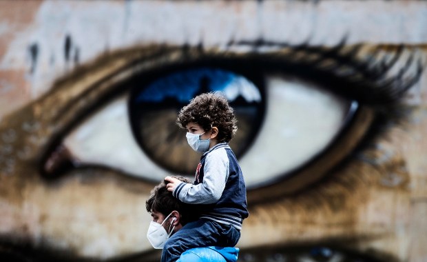 Polska: Liczba zakażonych przekroczyła 13 tys. Poprawia się sytuacja we Włoszech [01.05]