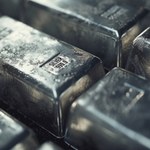 Polska ma największe zasoby srebra. Sprzedawane jest w formie gąsek