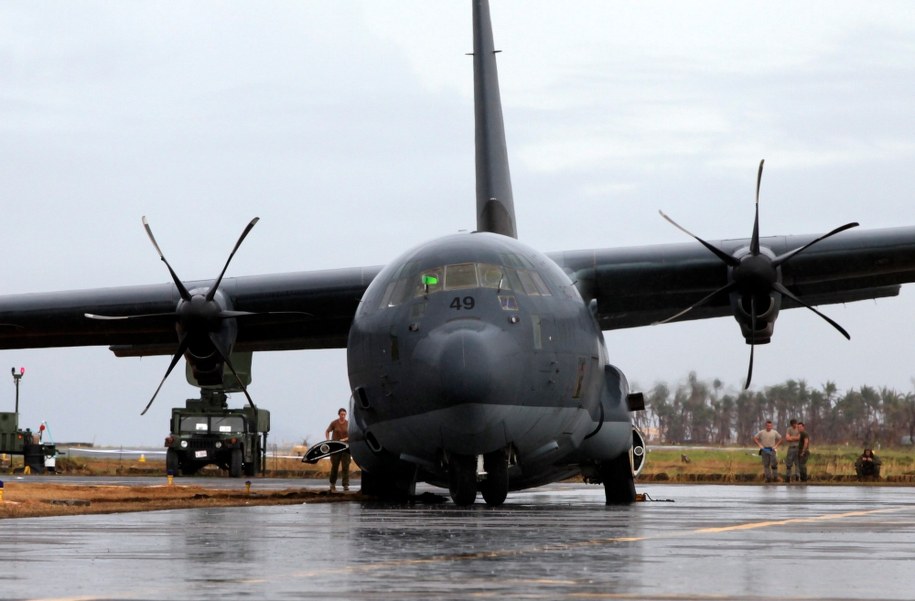 Polska ma wysłać do CAR samolot Hercules 130 C /RITCHIE B. TONGO /PAP/EPA