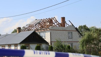 Polska miała wystrzelić trzy rakiety do rosyjskich dronów. Jedna spadła na dom w Wyrykach