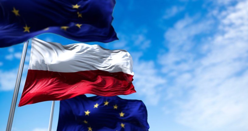 Polska musi doprowadzić do zgody z UE, aby pozyskać fundusze KPO /123RF/PICSEL