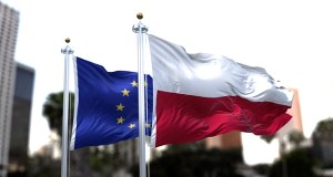 Polska na krawędzi wyjścia z UE? Zachodnie media ostrzegają przed "katastrofą"