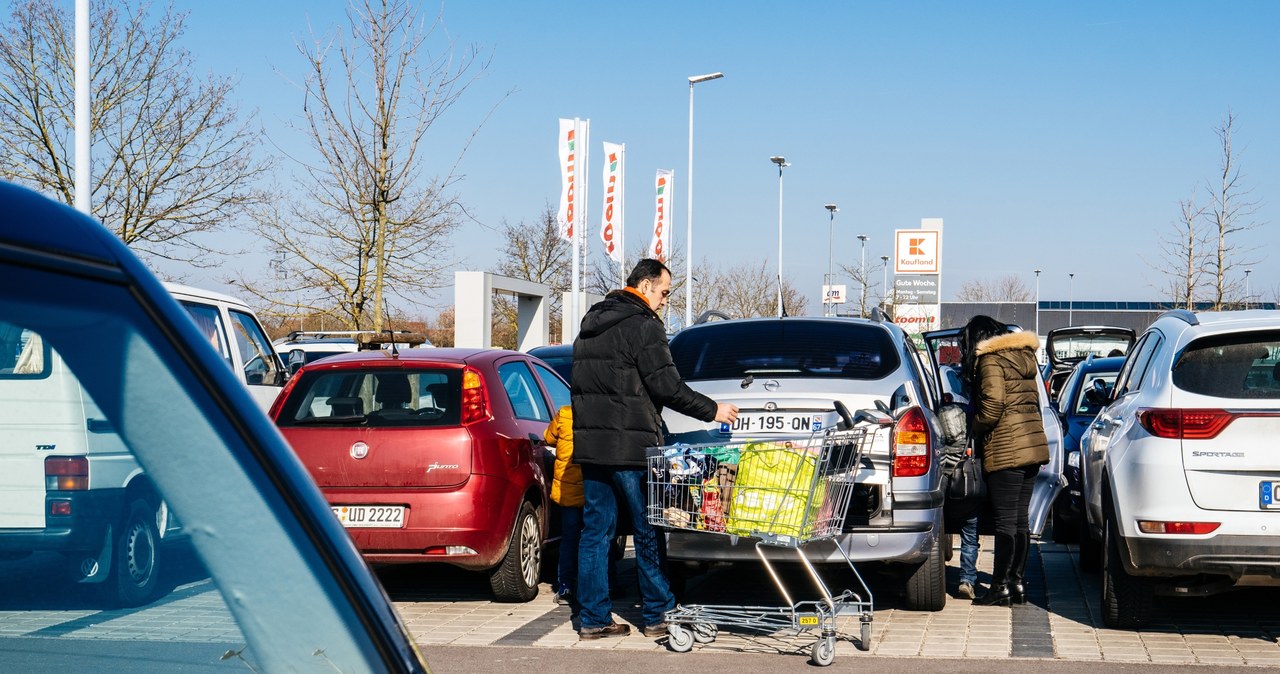 Polska nie jest już atrakcyjna cenowo dla Czechów. Jeżdżą do innego kraju /123RF/PICSEL