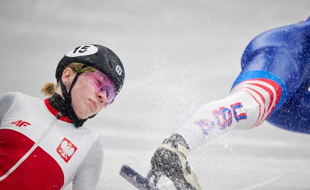 Polska olimpijka zniesiona na noszach. Sellier uderzona łyżwą