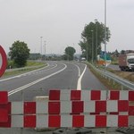 Polska oszczędza na drogach