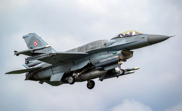 Polska poderwała myśliwce. Nocny komunikat dowództwa