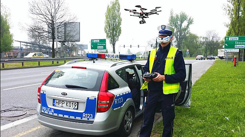 Polska policja coraz częściej korzysta z dronów. Za jakie wykroczenia można zostać w ten sposób ukaranym? /