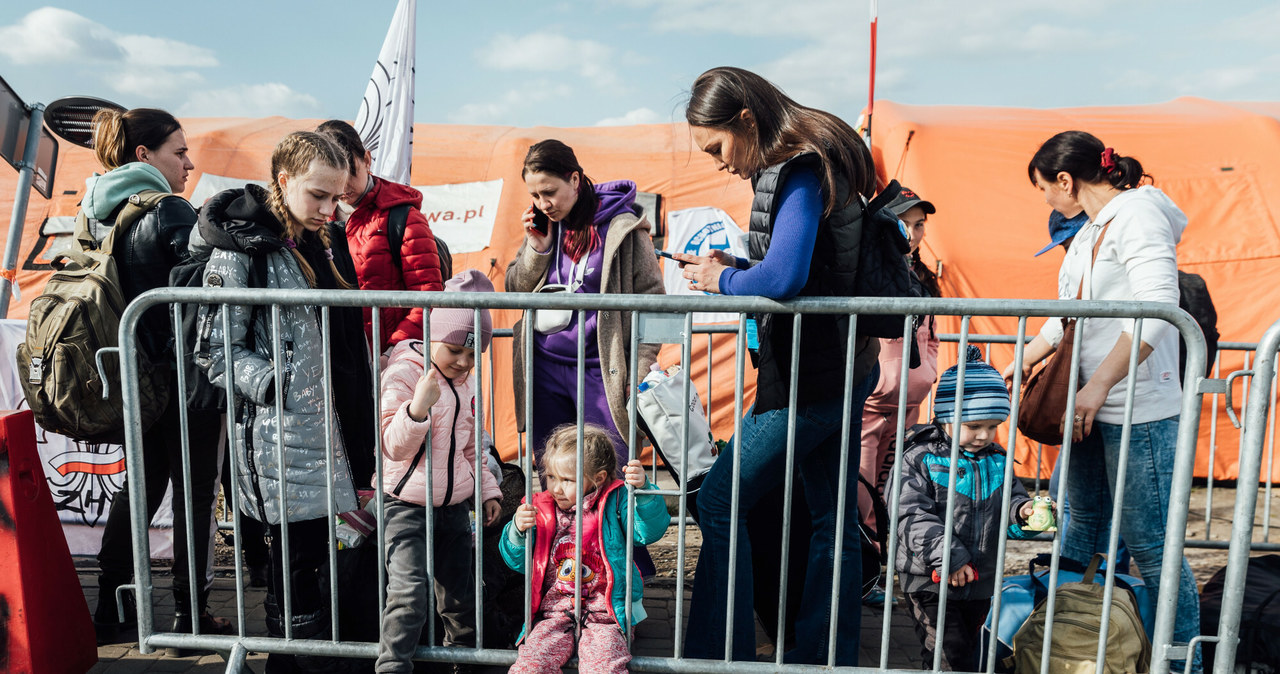 Polska powinna sie przygotować na kolejną falę uchodźców? Zdj. z przejścia granicznego w Medyce wiosną 2022 r. /Piotr Zagiell /East News