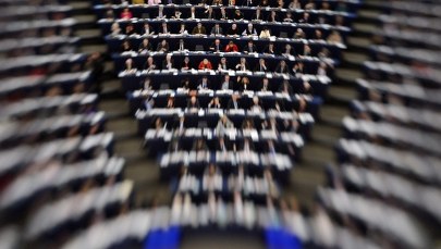 Polska przegrywa w europarlamencie. Przyjęto krytyczną rezolucję ws. budżetu UE 