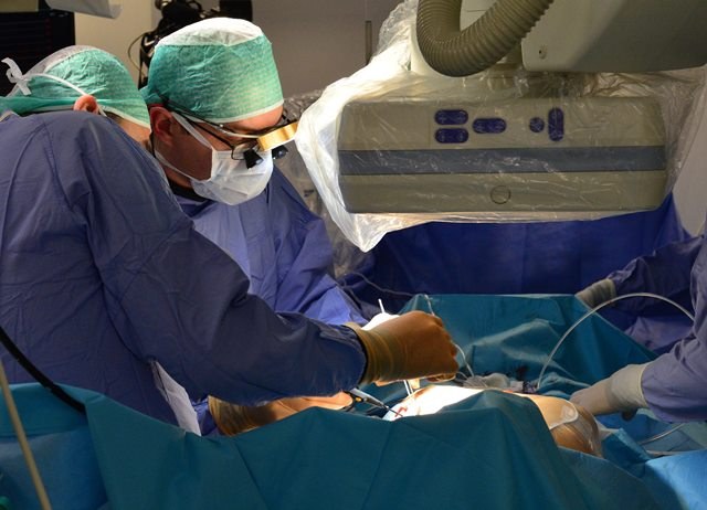 Polska przoduje w liczbie amputowanych kończyn /Jacek Bednarczyk /PAP