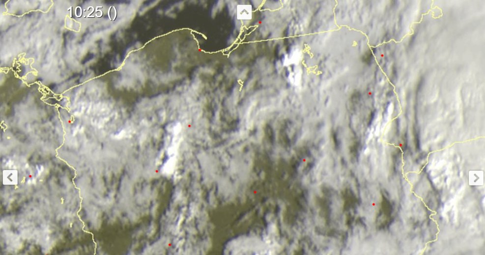 Polska przykryta jest gęstymi chmurami. Screen: sat24.com/ /screen: pl.sat24.com /INTERIA.PL