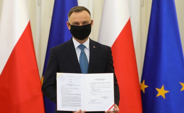 Polska ratyfikuje decyzję ws. Funduszu Odbudowy: Jest podpis Andrzeja Dudy