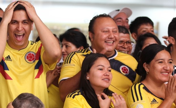 Polska straciła bramkę, a on się oświadczył. Zobacz niesamowite nagranie!