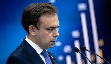 Polska w uścisku długu. Rząd ma na stole dwa ważne dokumenty