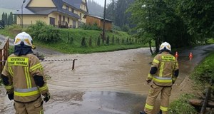 Polska walczy z żywiołem. Straż, policja i wojsko w akcji [RELACJA] 