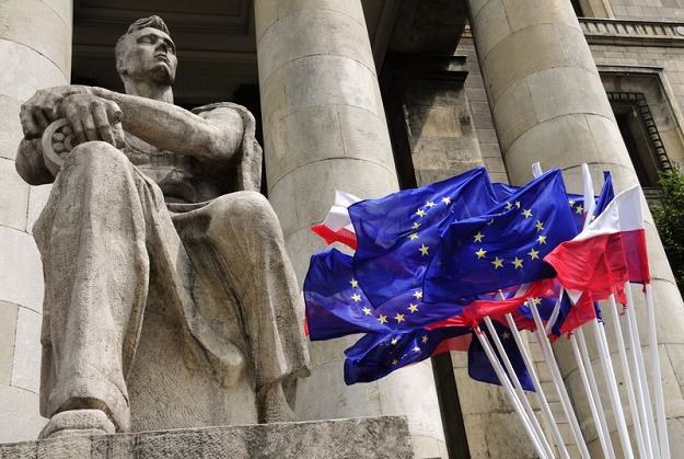 Polska waluta po publikacji danych zyskała ponad 2 grosze w stosunku do euro. Fot. W. Wasyluk /Reporter