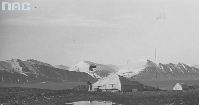 Polska wyprawa naukowa na Spitsbergen w 1936 r. /Z archiwum Narodowego Archiwum Cyfrowego