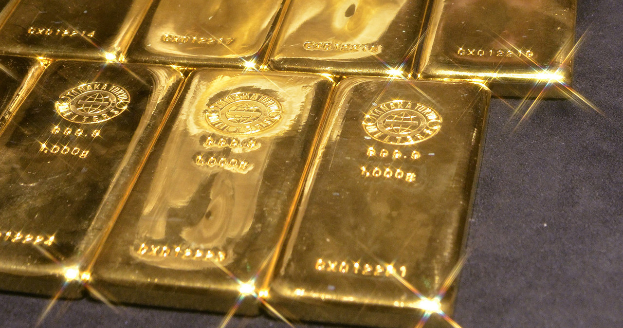 Polska zmniejsza rezerwy złota /AFP