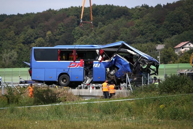 Polski autokar, który rozbił się w Chorwacji (zdjęcie z 6 sierpnia 2022 roku) /Zeljko Lukunic /PAP/PIXSELL