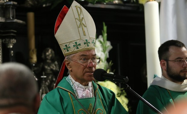 Polski biskup uważa papieża Franciszka za heretyka. KEP umywa ręce