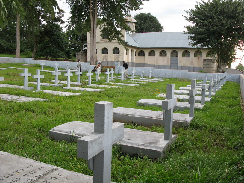 Polski cmentarz w Masindi, 2009 r. /Centrum Dokumentacji Zsyłek, Wypędzeń i Przesiedleń Uniwersytetu Pedagogicznego /