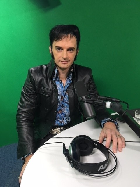 Polski Elvis - Piotr Skowroński /RMF FM