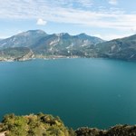 Polski nurek zaginął w Jeziorze Garda
