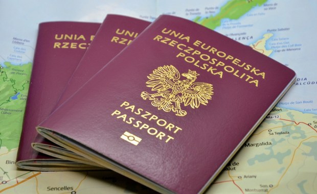 Polski paszport mocniejszy niż amerykański. Zaskakująco słaba pozycja USA