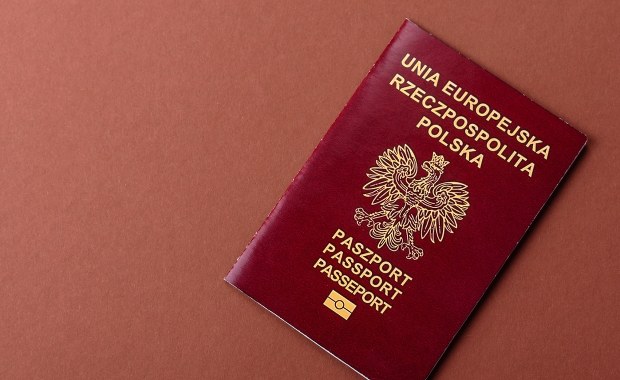 Polski paszport na wagę złota: rekordowa liczba nadanych obywatelstw