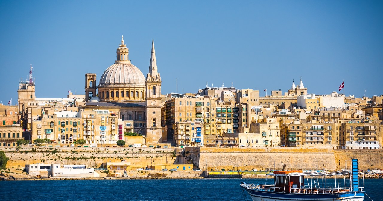 Polski przedsiębiorca uciekł z firmą na Maltę, aby pomniejszyć podatek dochodowy. Musiał zwrócić skarbówce ponad 1,5 mln zł. Na zdjęciu Valletta - stolica Malty /123RF/PICSEL