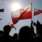 Polski rząd jazdą na gapę zdołał pokonać kryzys