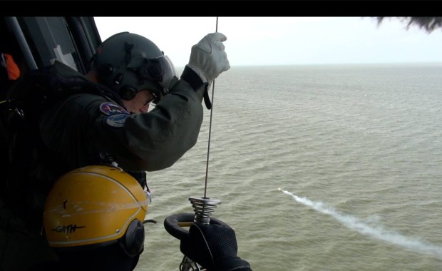 Polski statek "Miętus" zatonął na Bałtyku. Uratowano 16 osób. "Potężne uderzenie"