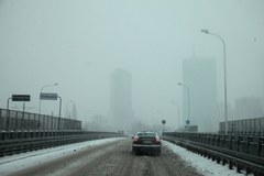 Polskie drogi pod śniegiem