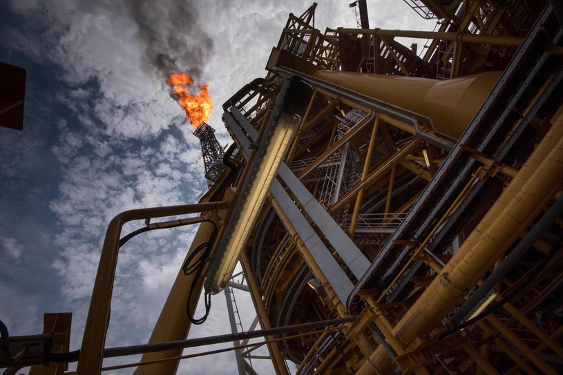 Polskie embargo na ropę można wprowadzić już teraz /AFP