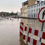 Polskie fabryki zagrożone powodzią. W niektórych zakładach produkcja została wstrzymana