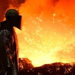 Polskie hutnictwo zbliża się do ściany. Rynek zalany stalą z zagranicy