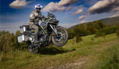 Polskie marka motocykli tuż za podium. Junak wyprzedził BMW