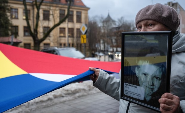 Polskie miasta okazały dziś solidarność z Ukrainą. Popłynęły podziękowania