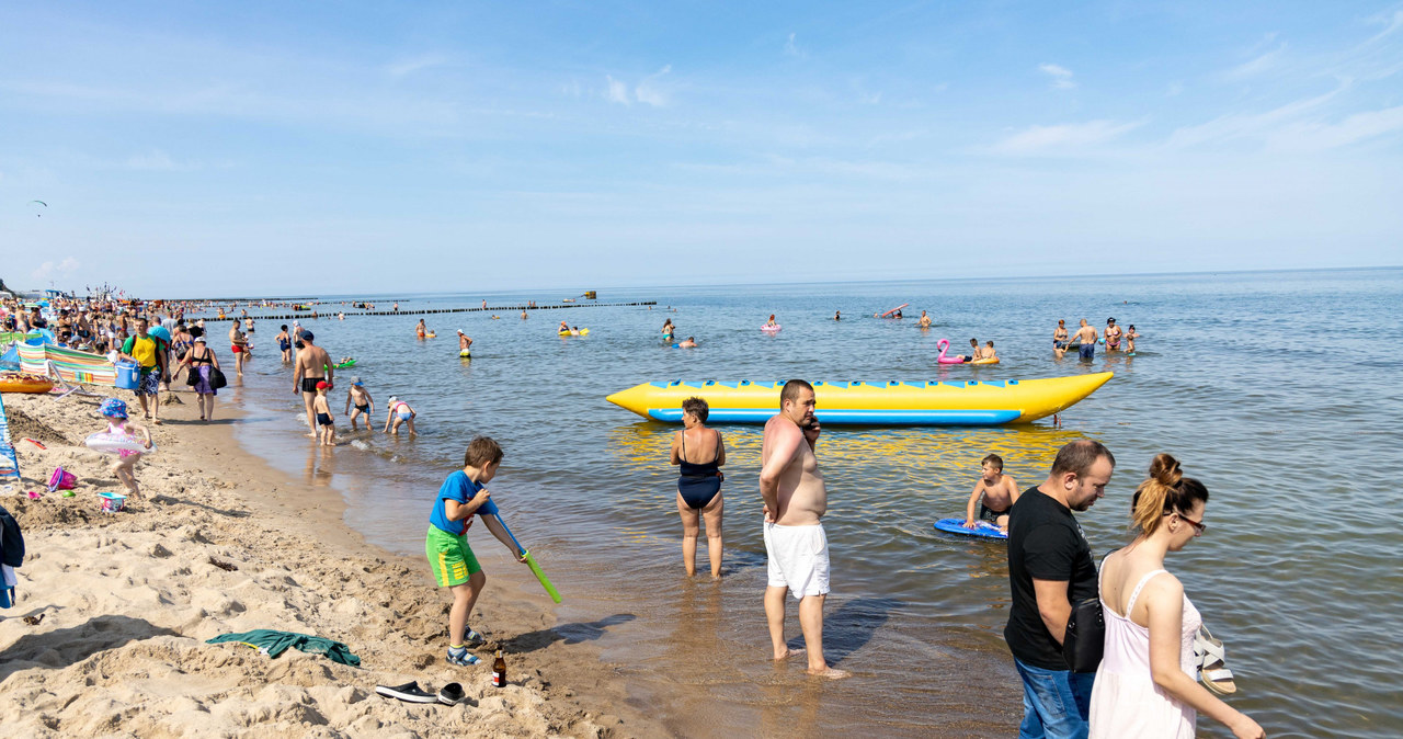 Polskie morze cieszy się dużą popularnością /Robert Stachnik /Reporter