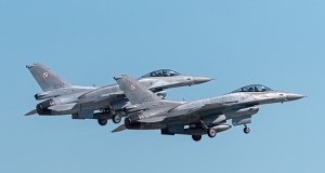 Polskie myśliwce poderwane. Nocny komunikat dowództwa