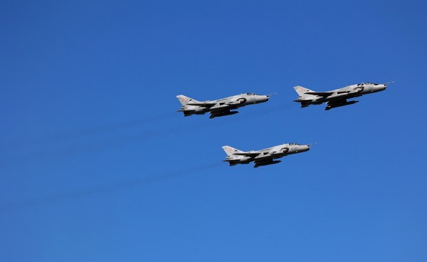 Polskie myśliwce poderwane po zmasowanym ataku na Ukrainę. Niebo pomogły zabezpieczać Gripeny